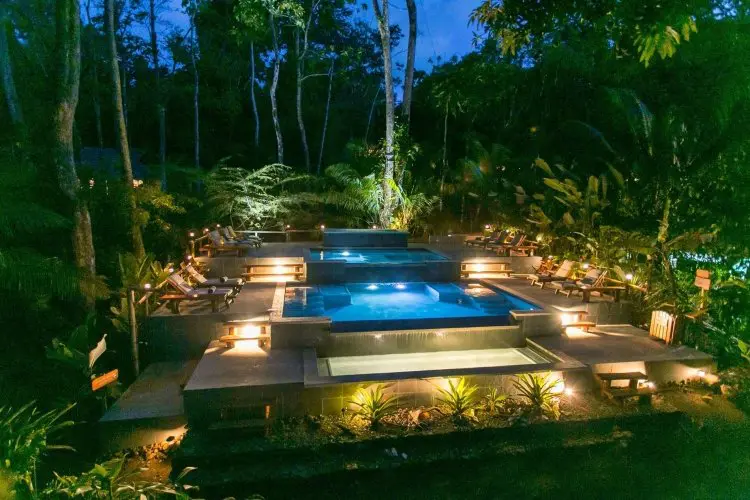 Costa-Rica-Rainforest-Lodge.webp