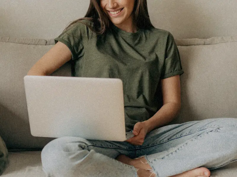 Employee recognition program shifting from company swag to personalized experience gifts, highlighting team pilot programs, data tracking, and inclusive options through Mojo Gift.